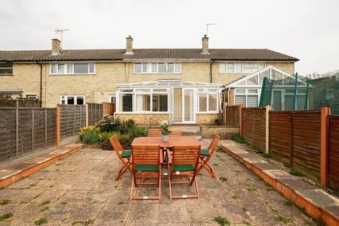 Apartment, 3 Bedrooms | Outdoor dining