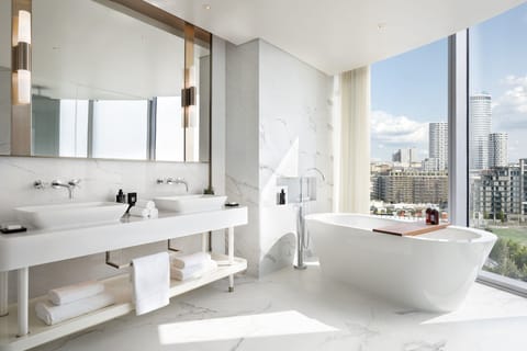 Grand Room, 1 King Bed | View from room