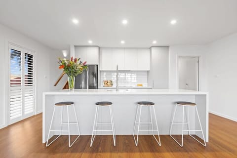 Fully-appointed kitchen