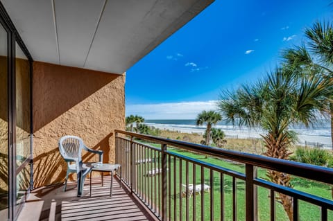 Caravelle Resort 219 balcony