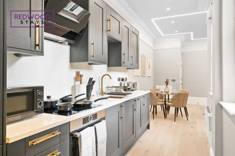 FULLY EQUIPPED KITCHEN FOR YOUR COOKING NEEDS