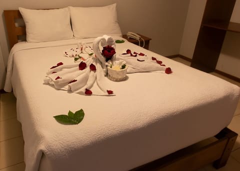 Romantic Room | Individually decorated, iron/ironing board, free WiFi, bed sheets