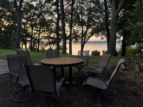 The perfect place for watching dawn with 
your morning coffee