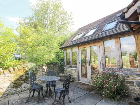 Cottage | Outdoor dining