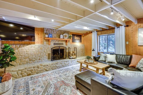 Brighton Vacation Rental | 3BR | 2.5BA | 1,800 Sq Ft | Steps Required