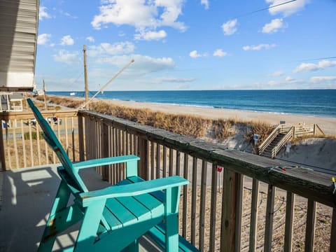 Private 2nd Floor Balcony