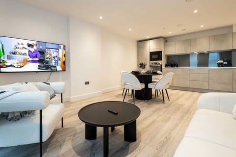 Welcome to CasCity! ♡ We would love to host you in our property.