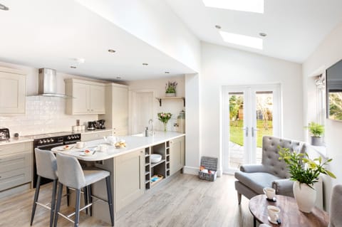 Cottage | Interior