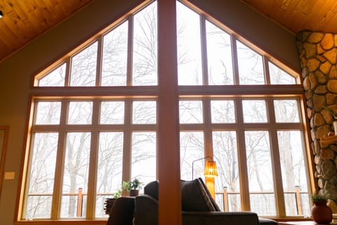 d3c0be80-5466-41f1-996a-66fc093aaeb0