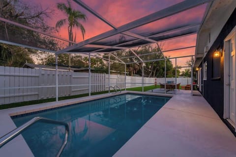 Beautiful Sarasota Sunset from the pool