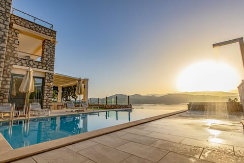 Villa Regina, sunrise views
