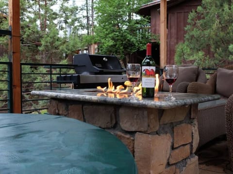 Fire Table by the hot tub 