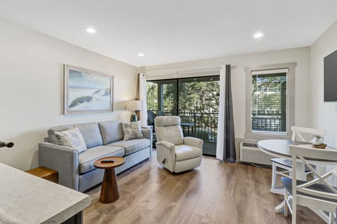 Seaside Villas 159 - Living area