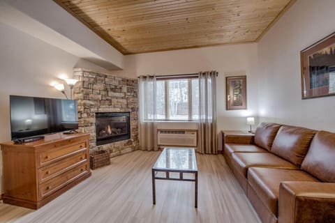 Welcome to Gateway at Keystone managed by 5 Diamond Lodging