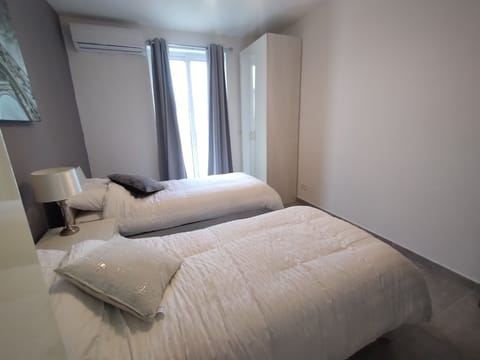 Double or Twin Room | Free WiFi