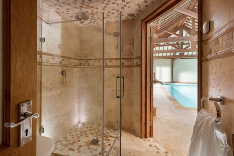 Ellenglaze, Holywell Bay, Cornwall, self catering with Beach Retreats.