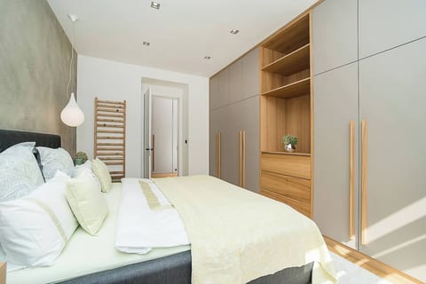 Apartment, 1 Bedroom, Garden View | 1 bedroom, soundproofing