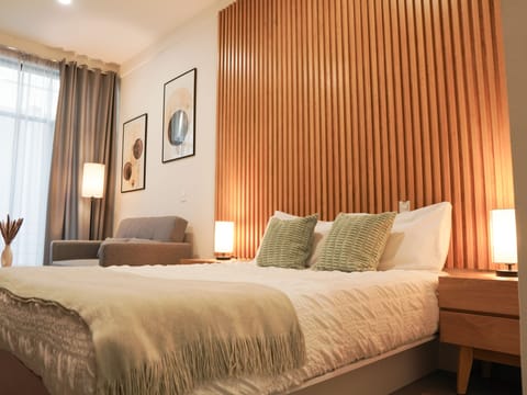 City Studio, 1 King Bed with Sofa bed, Balcony | In-room safe, desk, laptop workspace, iron/ironing board