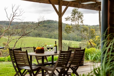 Family Cottage, 3 Bedrooms, Vineyard View | Blackout drapes, soundproofing, iron/ironing board, free WiFi