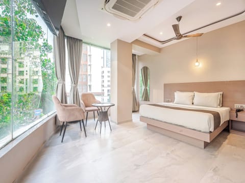 Superior Room, City View | Soundproofing, free WiFi, bed sheets