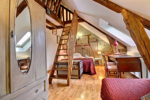 Superior Room | Blackout drapes, free WiFi