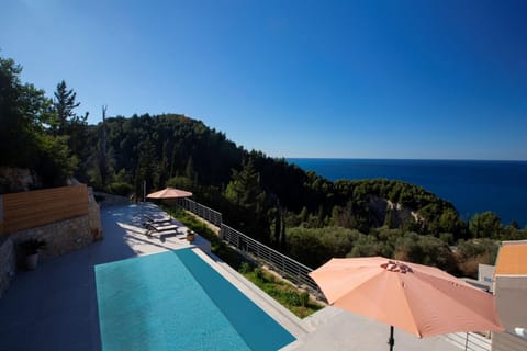 House, Smoking | 6 bedrooms