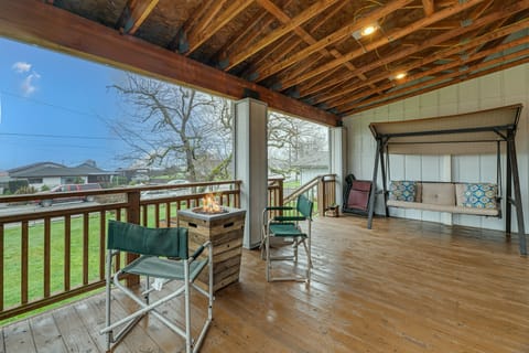 Winston Vacation Rental | 4BR | 2BA | Stairs Required | 1,704 Sq Ft