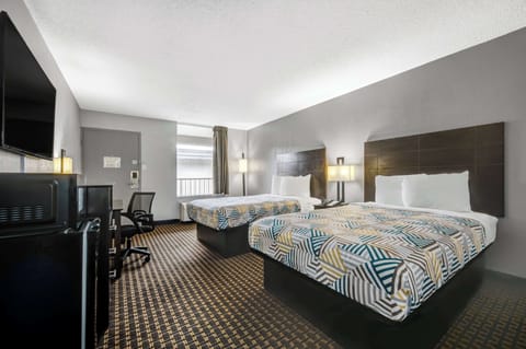 WiFi (free), bed sheets