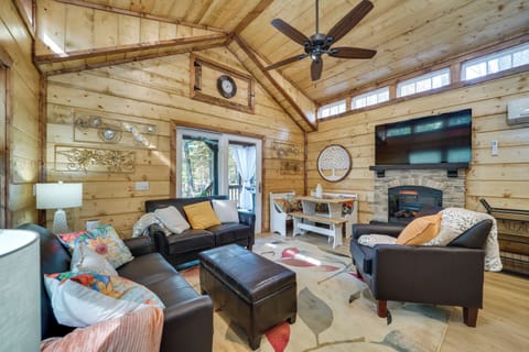 House (1 Bedroom) | Front of property