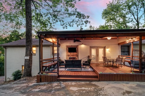 Beautiful Porch to enjoy in all seasons