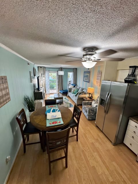 Welcome to A Place At The Beach II 3B!