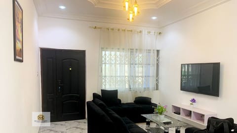 Apartment | Living area | TV