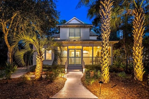Golden glow and southern charm, this cottage shines brightest when the sun goes down.