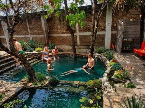 15 outdoor pools