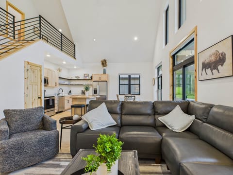 Beared Buffalo (56 of 211)