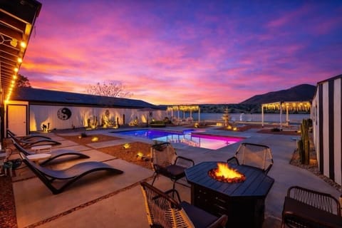 Outdoor pool, free cabanas