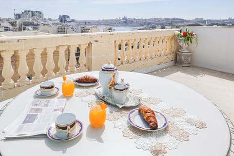 Apartment 4 | 1 bedroom, laptop workspace, iron/ironing board, free WiFi