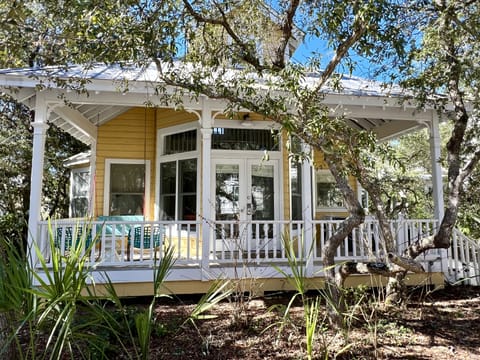 WELCOME TO DREAMSICLE IN SEASIDE, FLORIDA!
