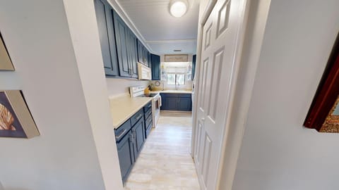 Edisto-On-My-Mind-Kitchen
