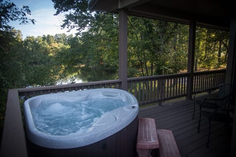 Private hot tub overlooking the 3 acre pond