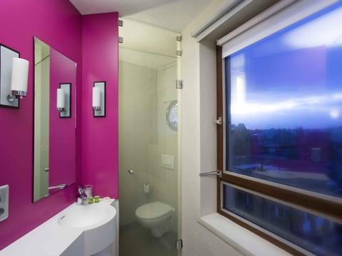 Standard Double Room, 1 Double Bed | Select Comfort beds, in-room safe, iron/ironing board