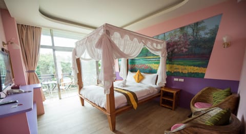Superior Double Room, 1 Double Bed, Balcony, Tower | 1 bedroom, blackout drapes, free WiFi, bed sheets