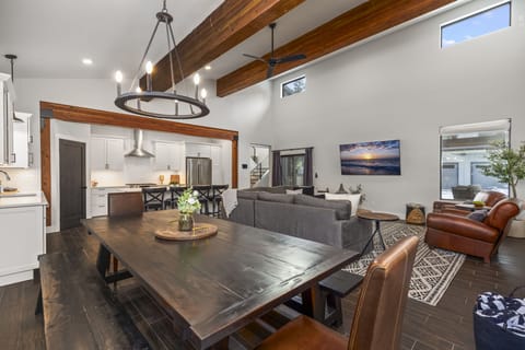 Enjoy the perfect mix of luxury and intimacy in this high-end dining area, designed for memorable gatherings