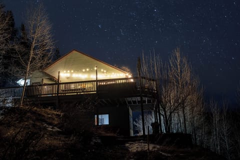 8,000 feet up in the privacy of the mountains makes for memorable star gazing!