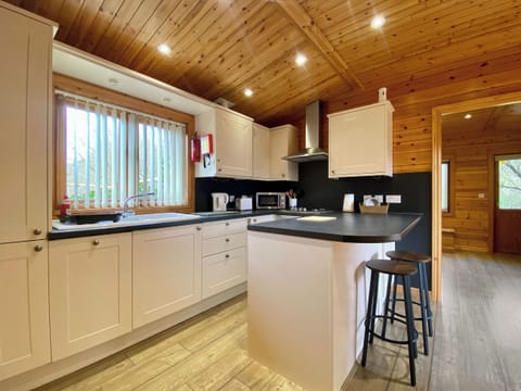 Kitchen | Pine Lodge - Pinecone Lodges, Camerton, near Bath