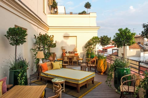 Adjoining Terrace Suite, 2 bedrooms | Egyptian cotton sheets, premium bedding, down comforters