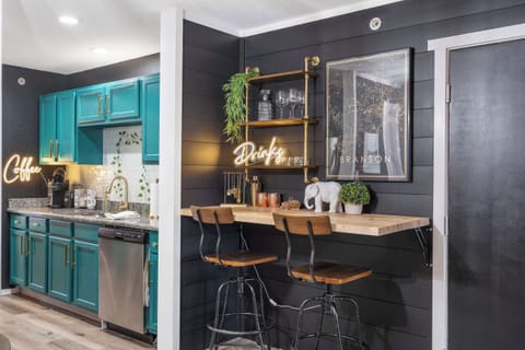 Condo, Multiple Beds, Balcony, Mountain View (Marilyn’s Modern Hideaway) | Private kitchen | Coffee/tea maker
