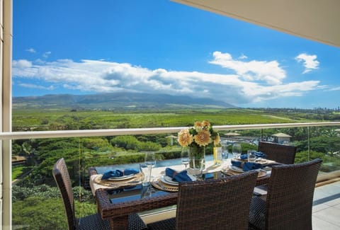 Dine above paradise with panoramic views
