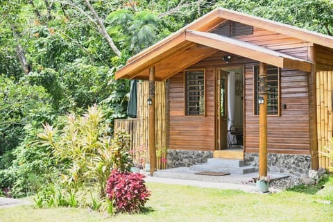 Latui Loft: Your bespoke and exclusive holiday cottage welcomes you on the outskirts of Savusavu 