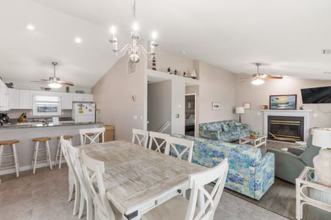 Living Room Flowing into the Dining Area